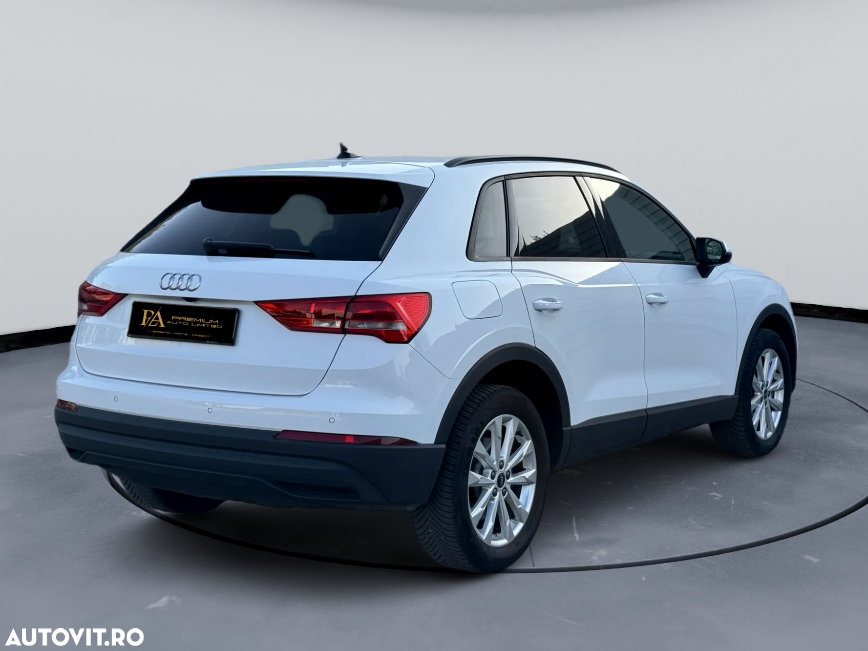 Audi Q3 45 TFSIe S tronic - 6