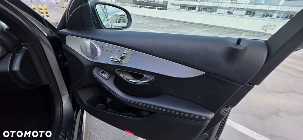 Mercedes-Benz Klasa C 220 d 9G-TRONIC - 14