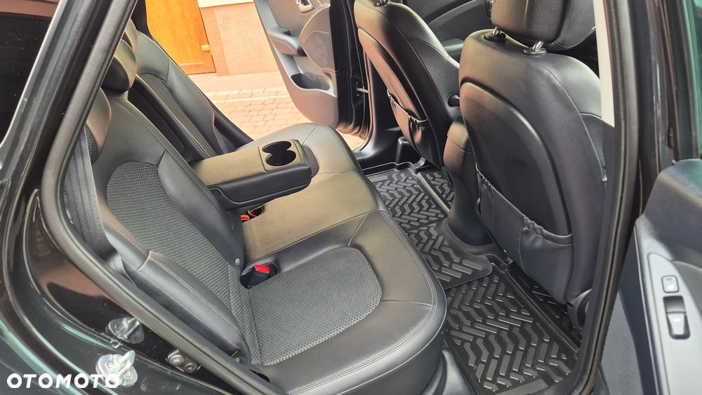 Hyundai ix35 2.0 4WD Automatik Premium - 25