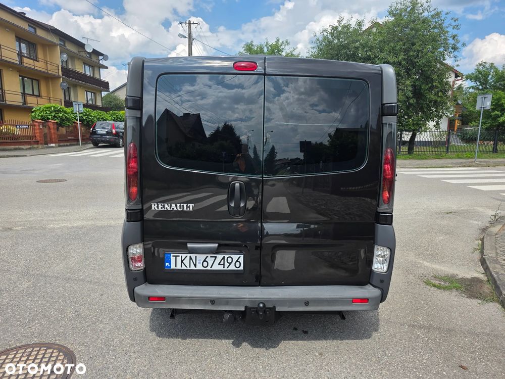 Renault Trafic - 9