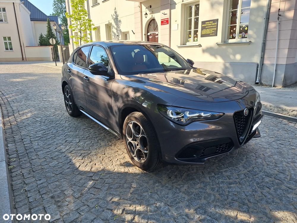 Alfa Romeo Stelvio 2.2 JTDM Sprint Q4 - 4