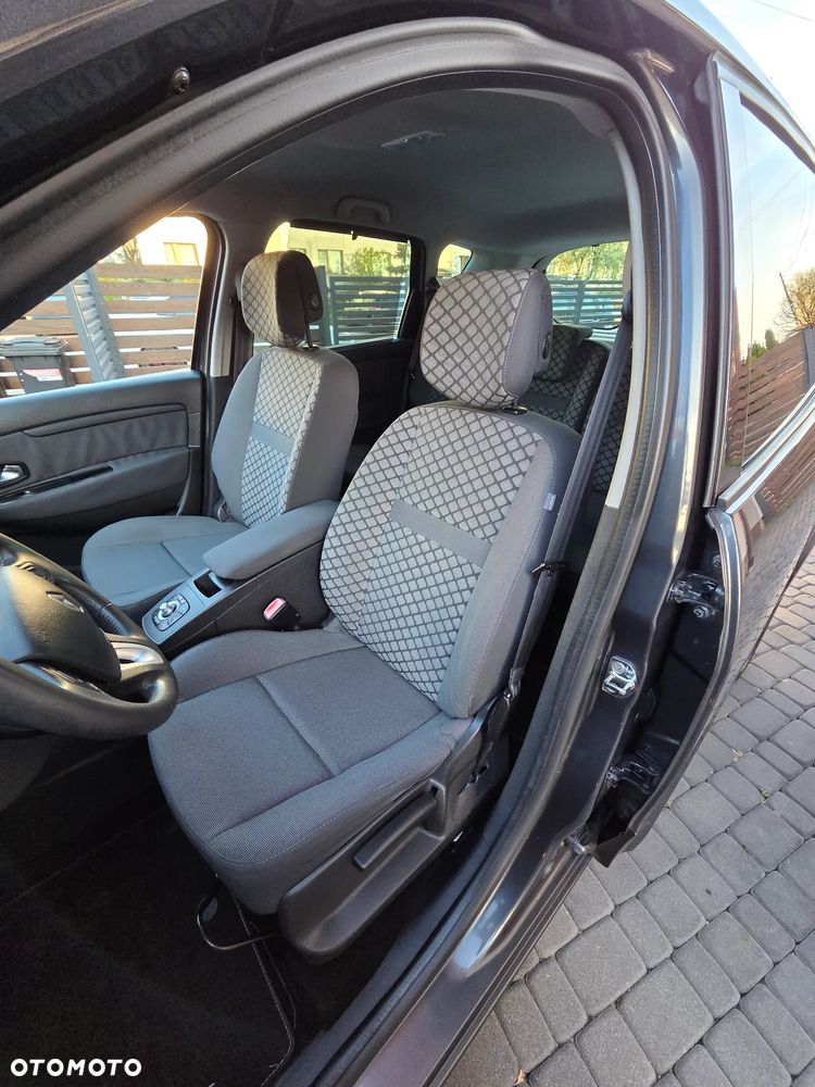 Renault Scenic 1.6 16V 110 TomTom Edition - 19