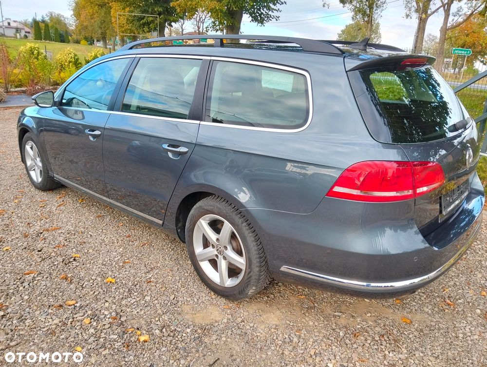 Volkswagen Passat - 15