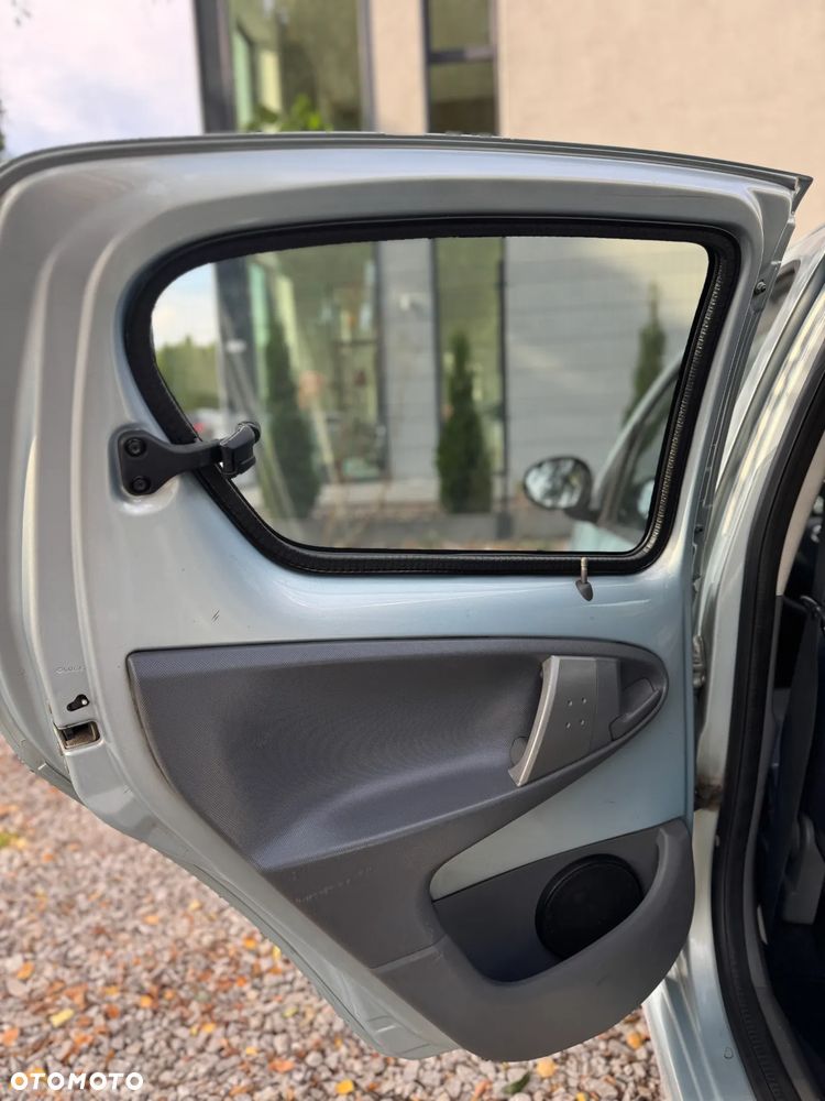 Toyota Aygo 1.0 VVT-i Premium - 29
