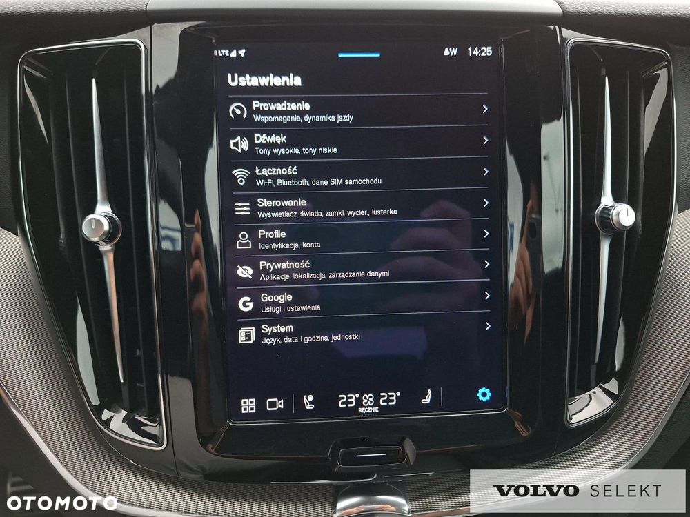 Volvo XC 60 - 25