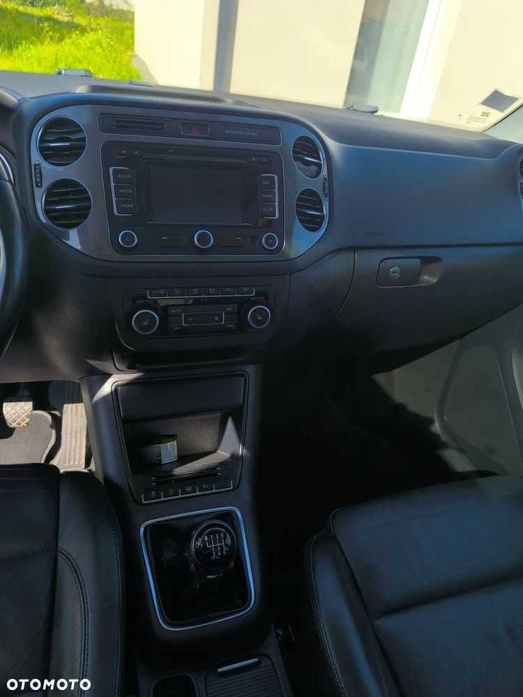 Volkswagen Tiguan 2.0 TDI DPF BlueMotion Technology CityScape - 24