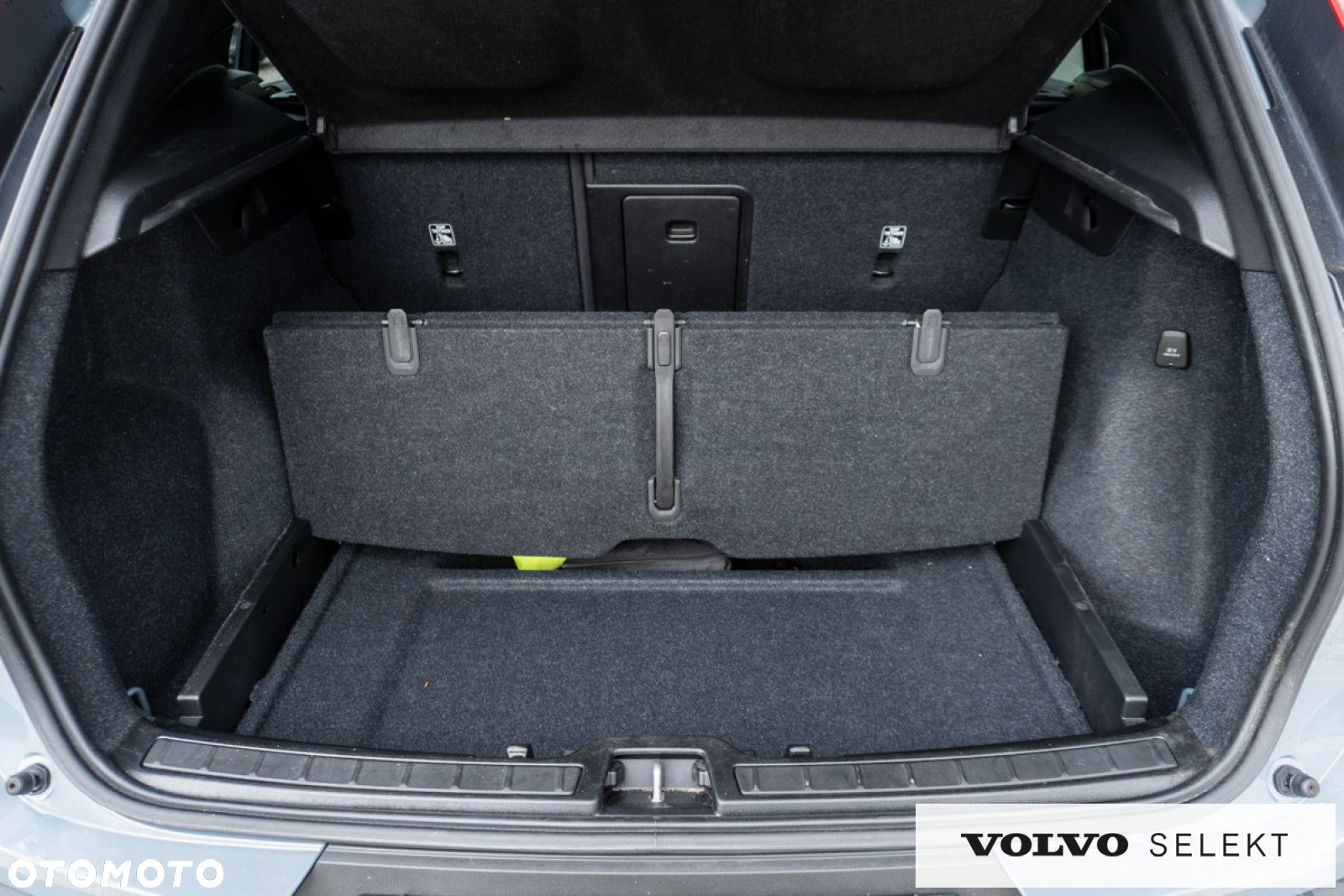 Volvo XC 40 - 20