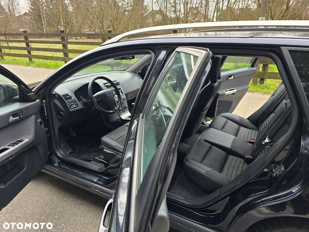 Volvo V50 2.0D Sport - 17