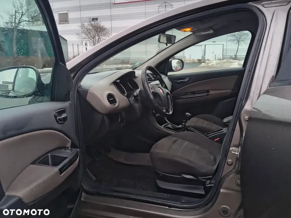 Fiat Bravo 1.9 Multijet Estiva Blue&Me - 8