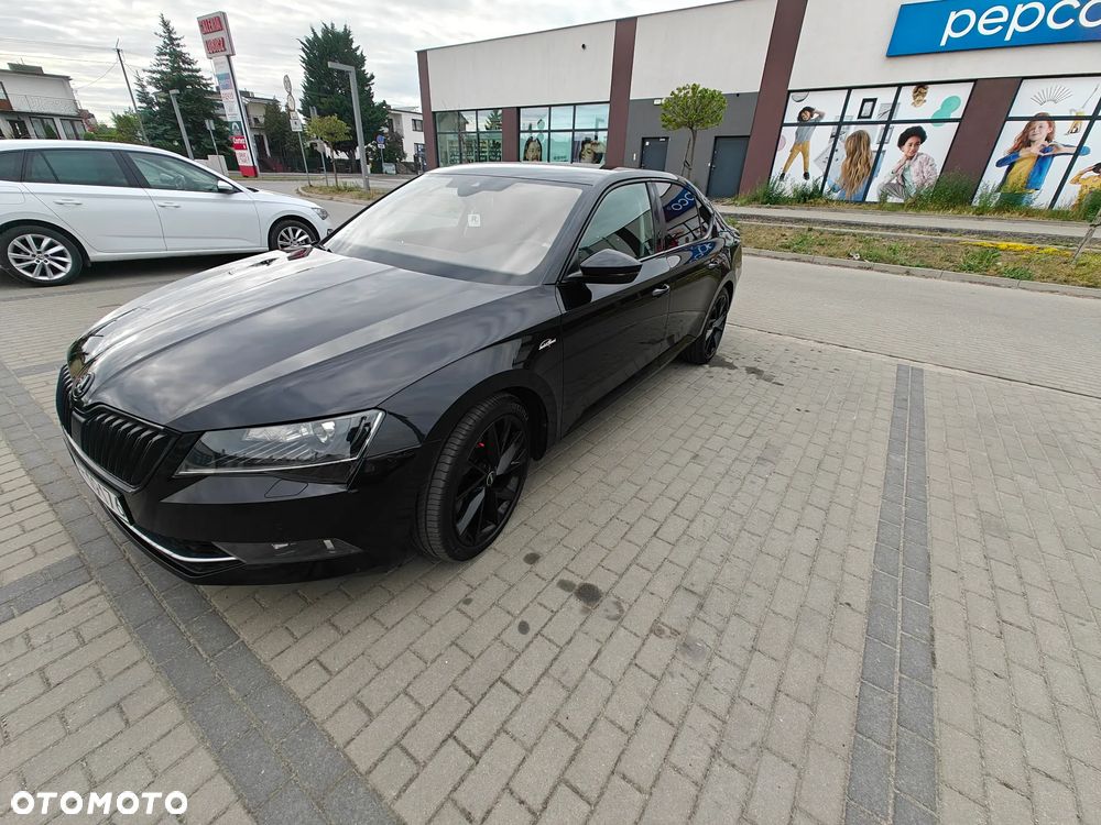 Skoda Superb 2.0 TSI 4x4 L&K DSG - 1