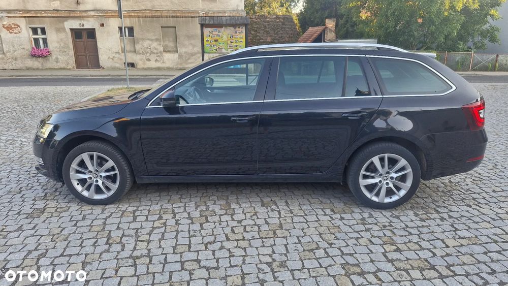 Skoda Octavia 2.0 TDI DSG Exclusive - 8