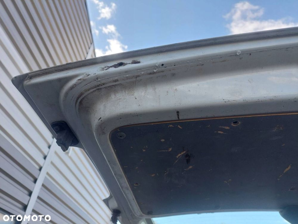 KOMPLETNY TYŁ VOLKSWAGEN CADDY III LB9A KLAPA ZDERZAK LAMPY - 11