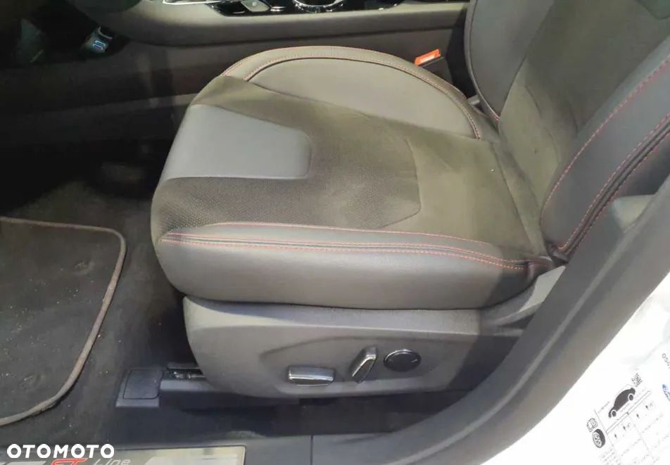 Ford Mondeo SW 2.0 Ti-VCT ST-Line - 12