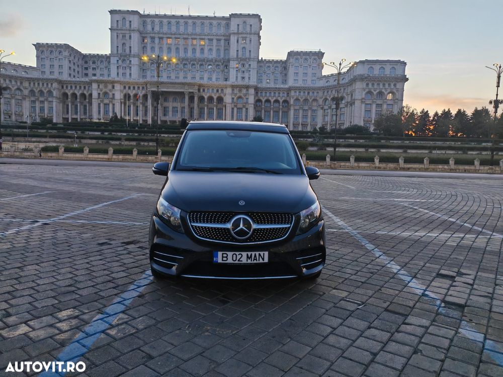 Mercedes-Benz V - 8