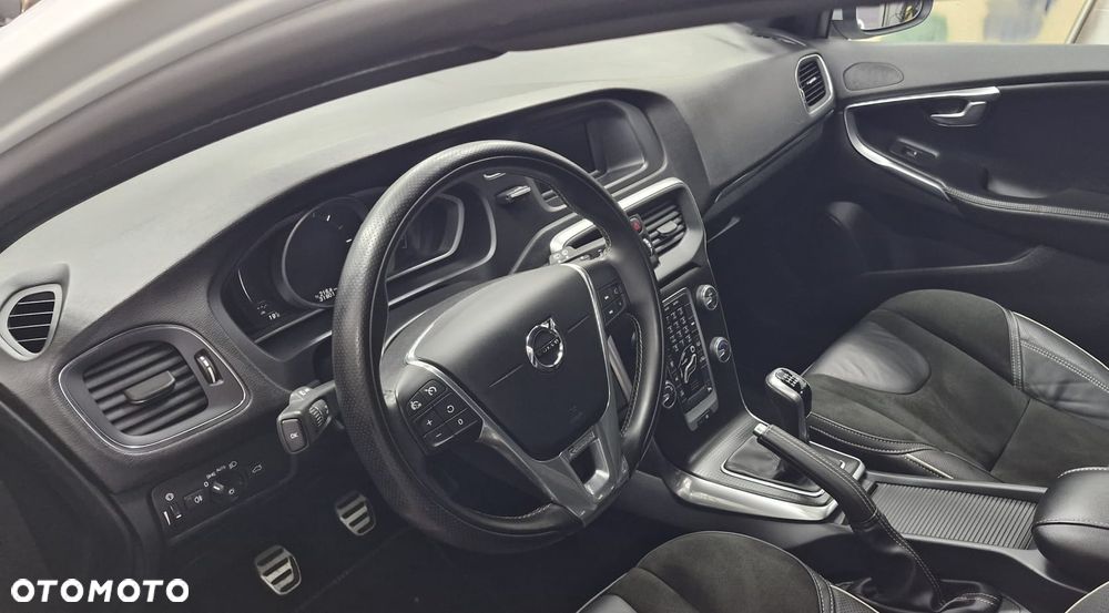 Volvo V40 D2 Drive-E Dynamic Edition - 9