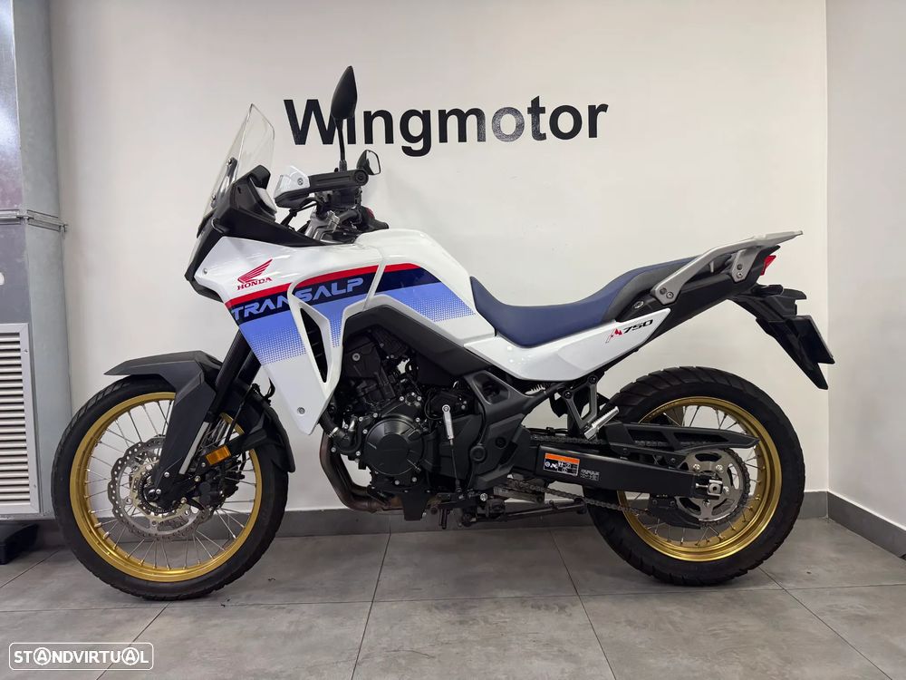 Honda Transalp XL 750 - 2