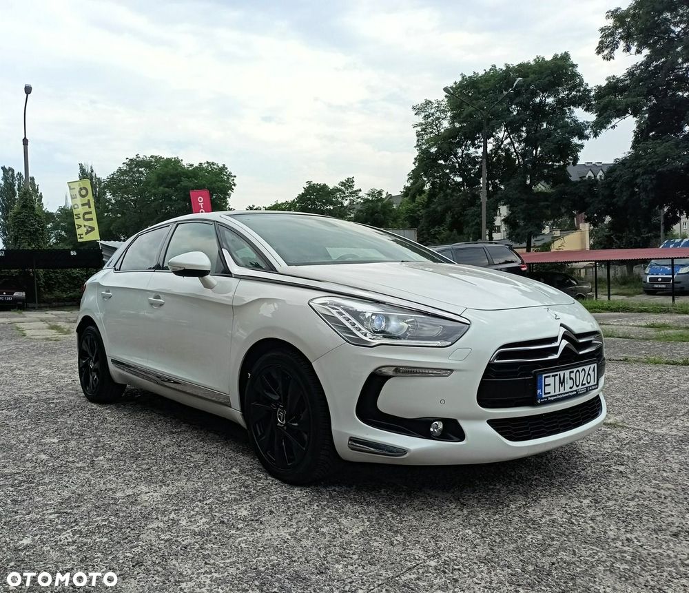 Citroën DS5 2.0 HDi Pure Pearl - 2