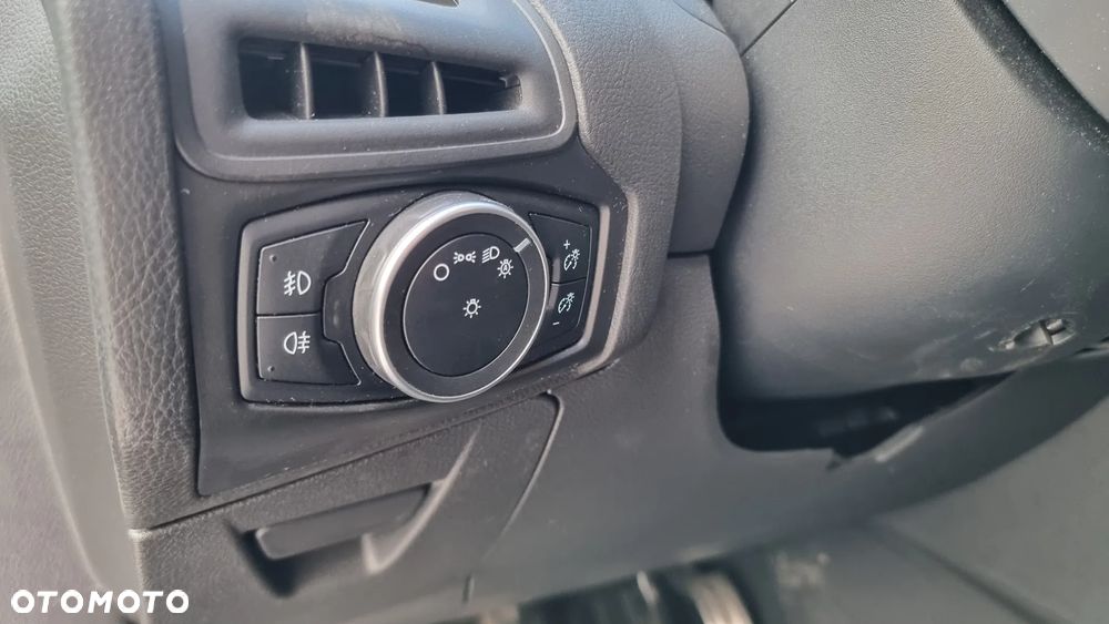 Ford Focus 2.0 TDCi DPF Start-Stopp-System Titanium - 33