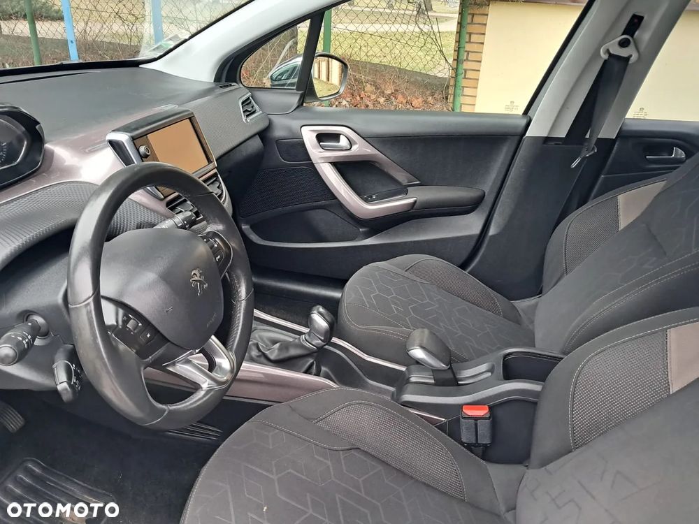 Peugeot 2008 - 20