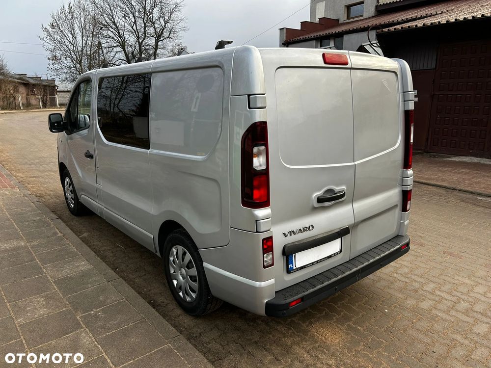 Opel Vivaro - 10