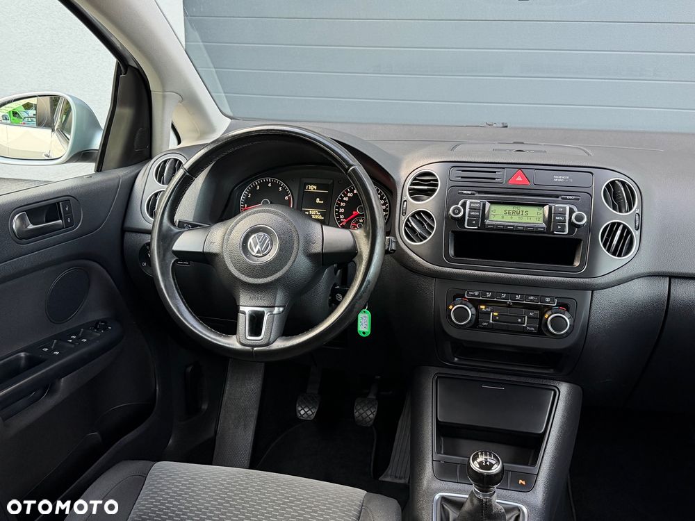 Volkswagen Golf Plus - 11