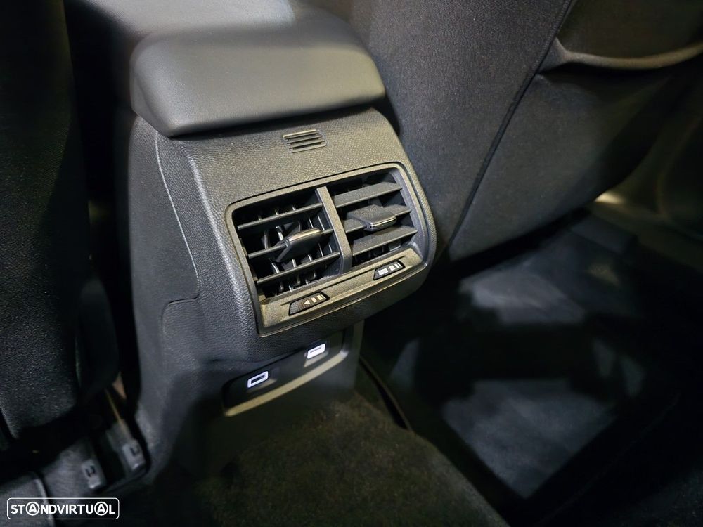 Citroën e-C4 50 kWh Feel - 30