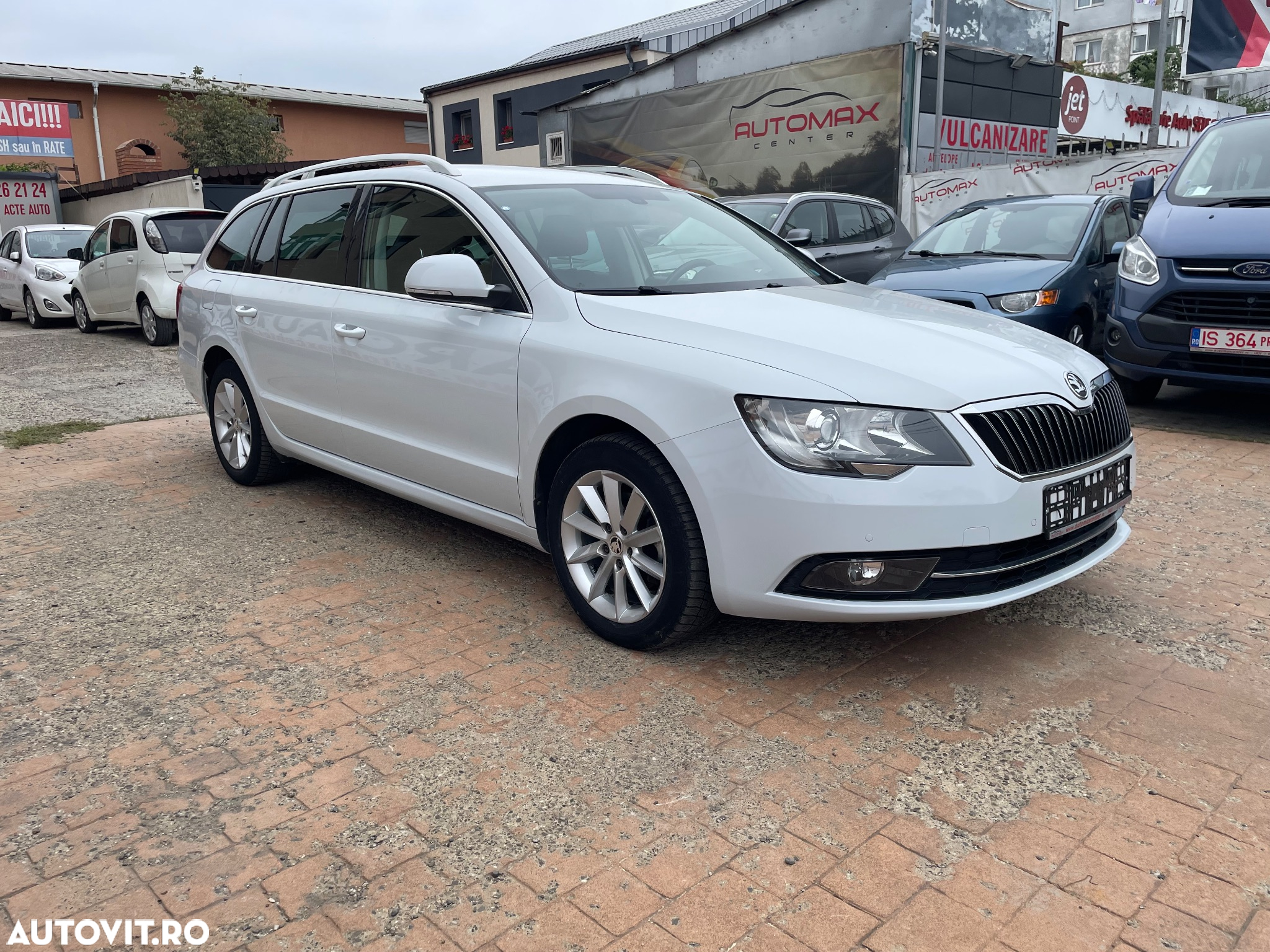 Skoda Superb 1.6 TDI Ambition - 2
