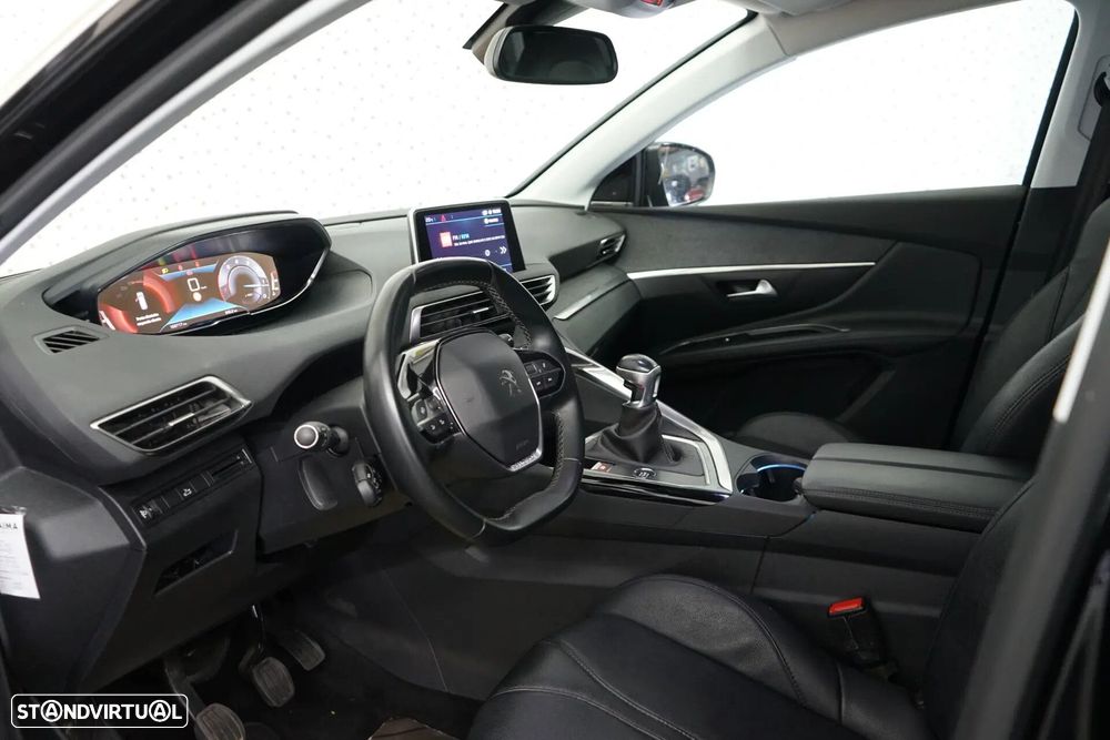 Peugeot 5008 1.2 PureTech Allure Pack - 14