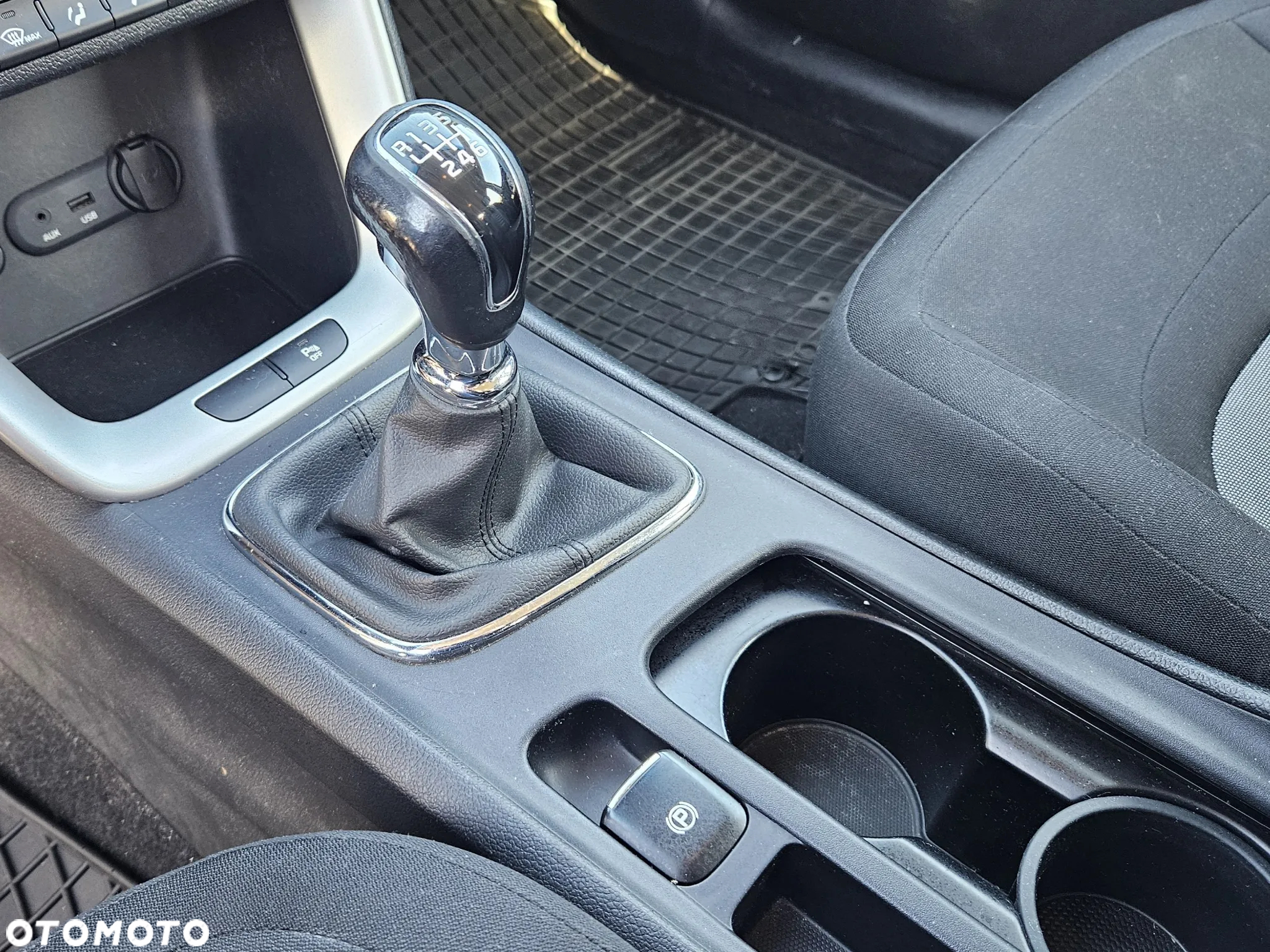 Kia Ceed Cee'd 1.6 GDI L - 21