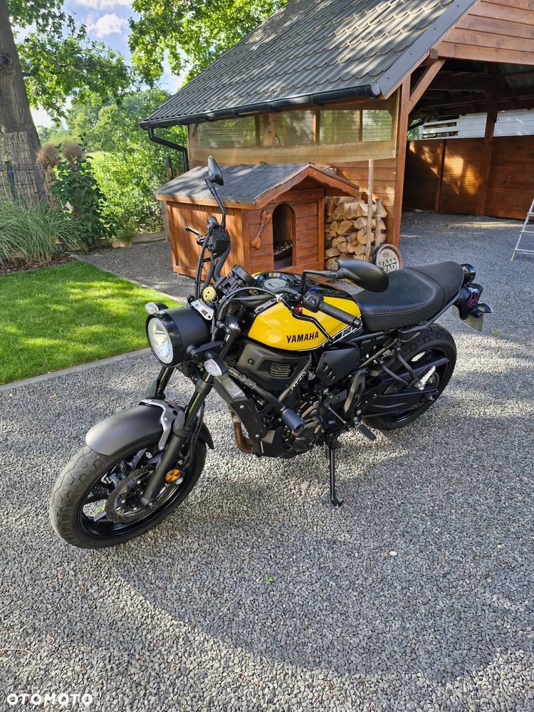 Yamaha XSR - 4