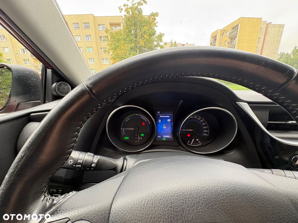 Toyota Auris Hybrid 135 Dynamic - 7