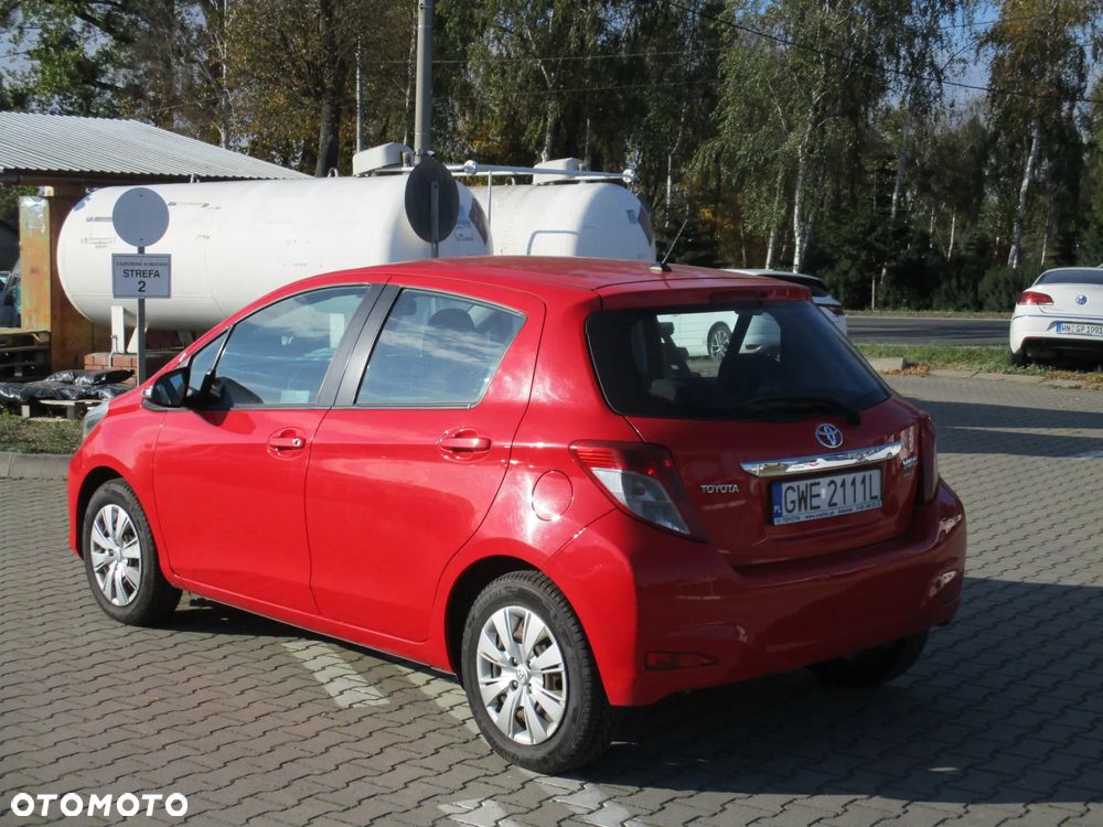 Toyota Yaris 1.0 Luna - 6