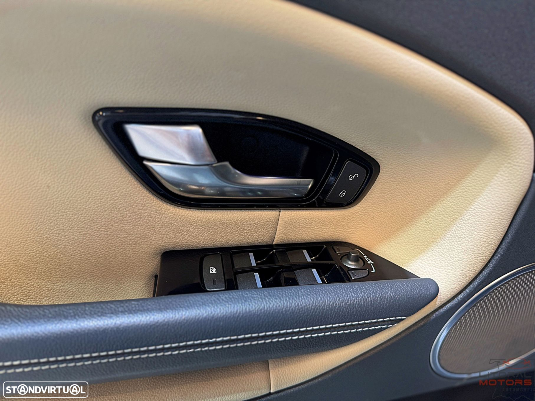 Land Rover Range Rover Evoque TD4 SE Dynamic - 18
