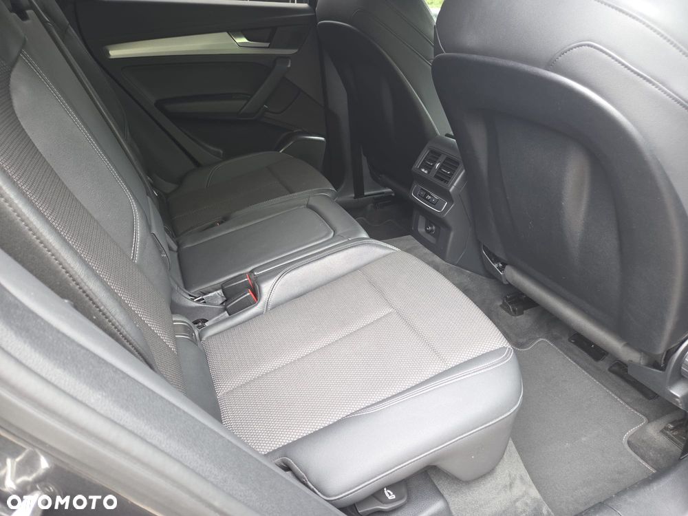 Audi Q5 50 TFSIe quattro S tronic S line - 24