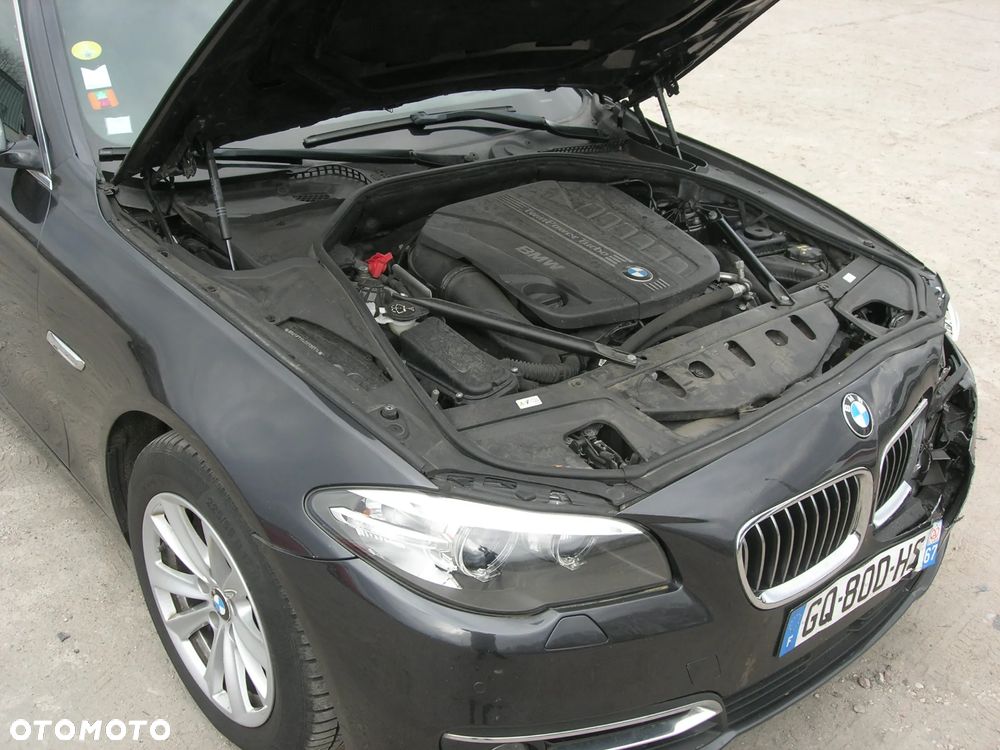 BMW Seria 5 530d xDrive Sport-Aut Luxury Line - 12