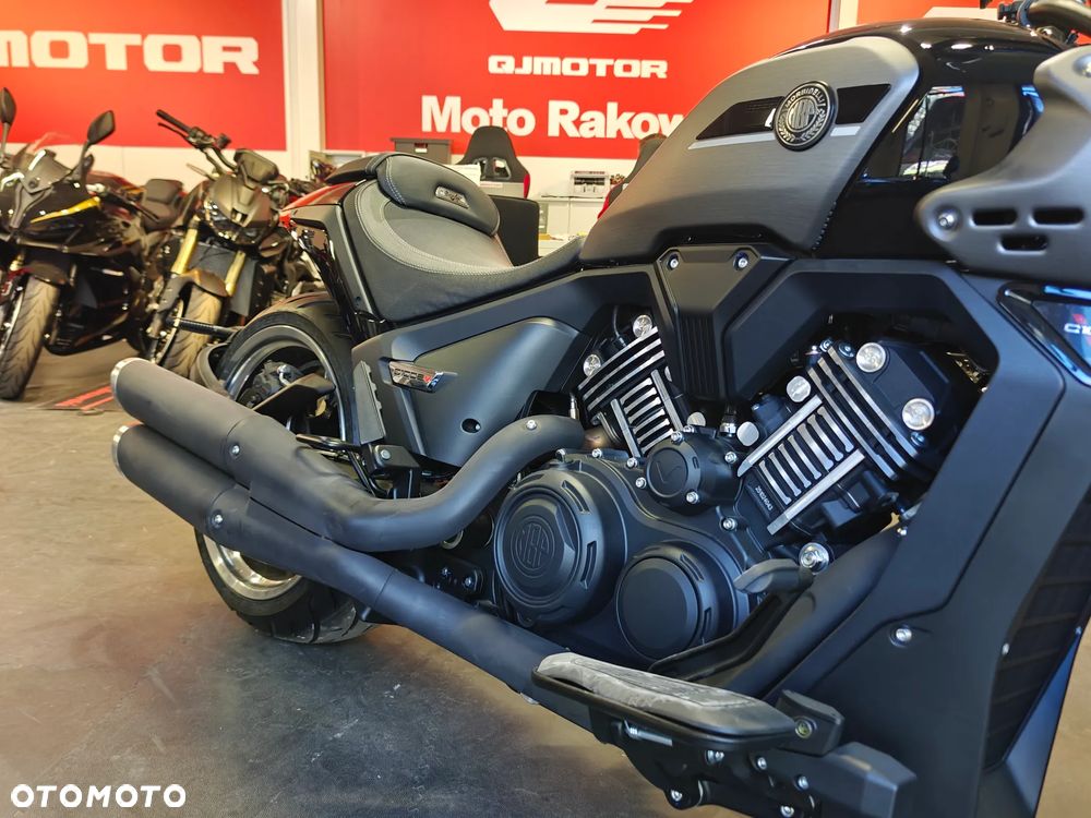 Morbidelli C1002V - 4