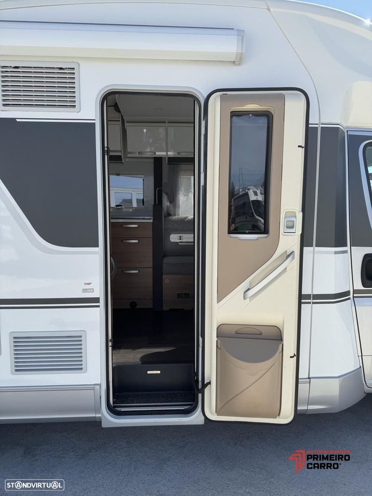 Adria Matrix 640 DC GT Edition c.central e basculante - 43