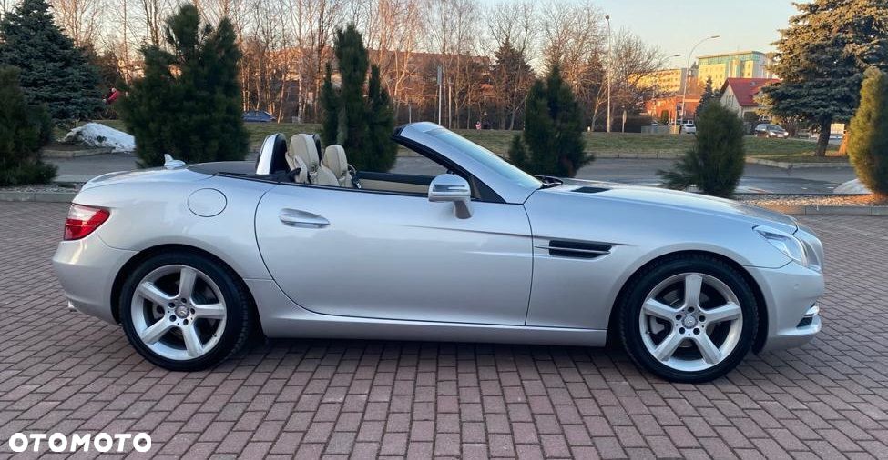 Mercedes-Benz SLK 250 CGI - 3