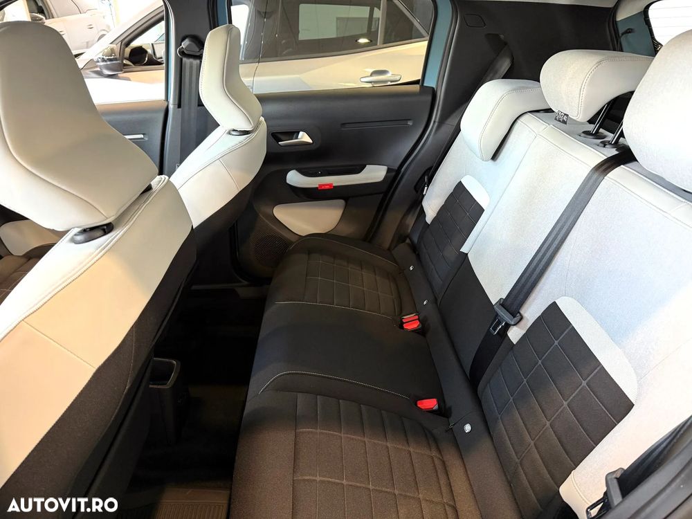 Citroën C3 1.2 PureTech 100 S&S BVM6 MAX - 8