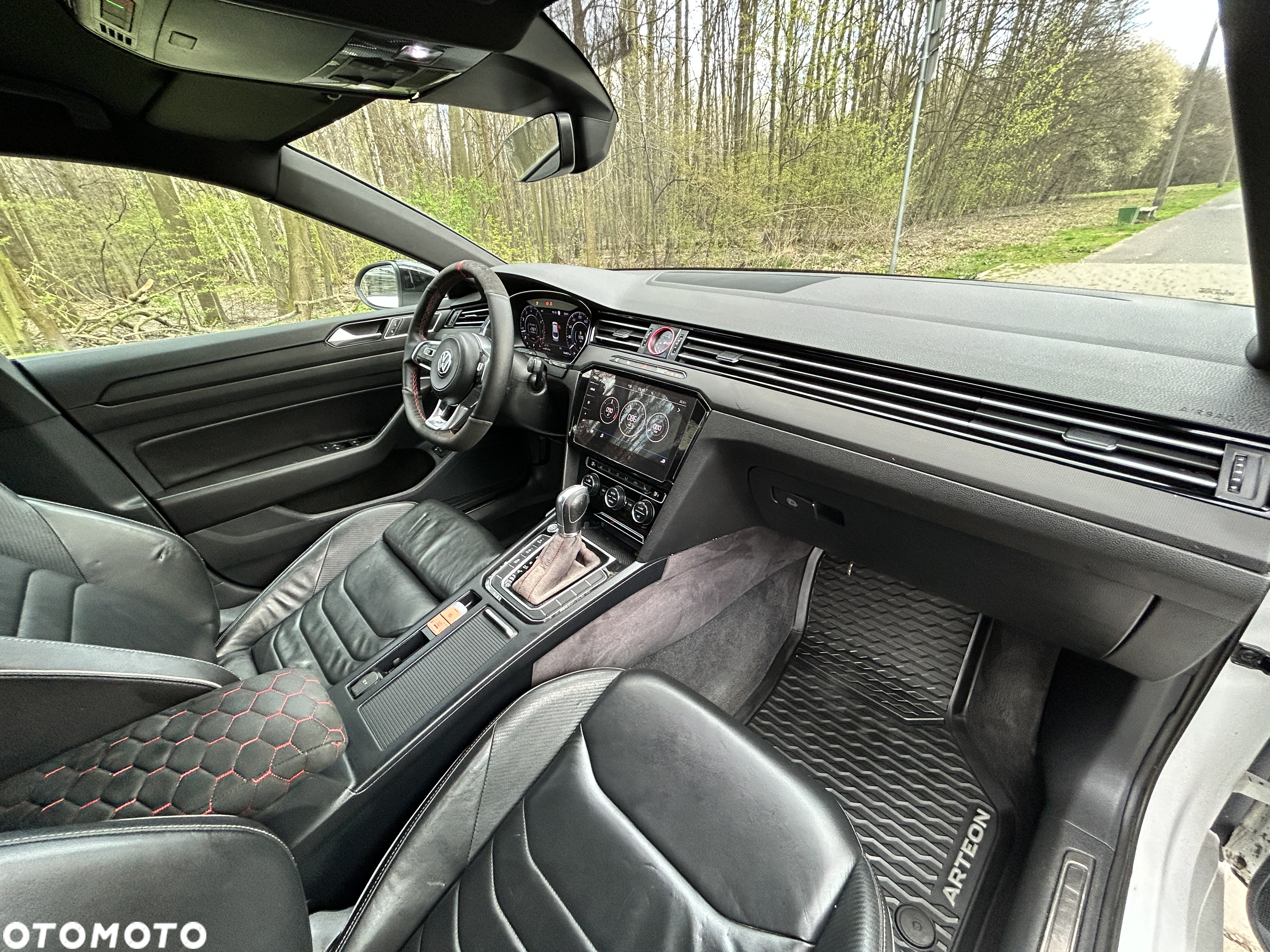 Volkswagen Arteon 2.0 TSI 4Motion R-Line DSG - 16