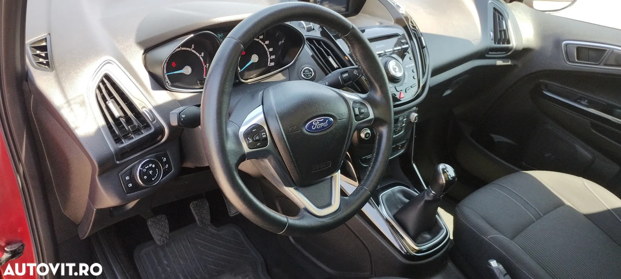 Ford B-Max 1.0 EcoBoost Titanium - 16