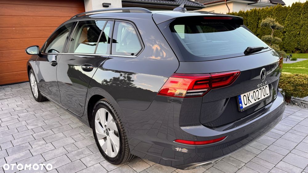 Volkswagen Golf - 10
