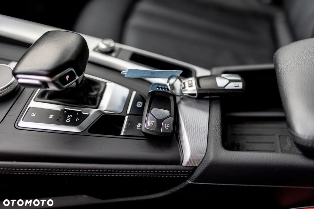 Audi A4 Avant 40 TDI S tronic quattro sport - 9