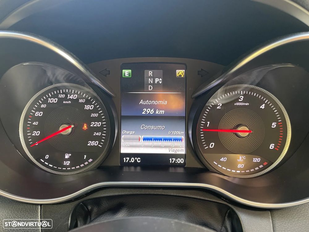 Mercedes-Benz C 220 BlueTEC Avantgarde+ Aut. - 39