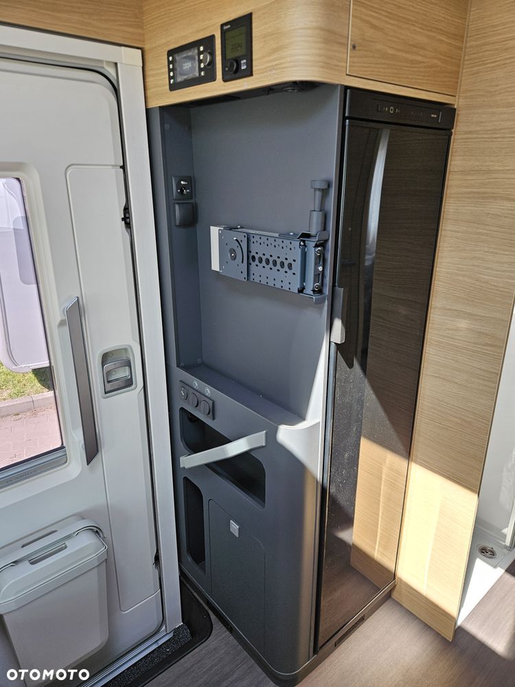 Adria Sonic 700 DC - 14