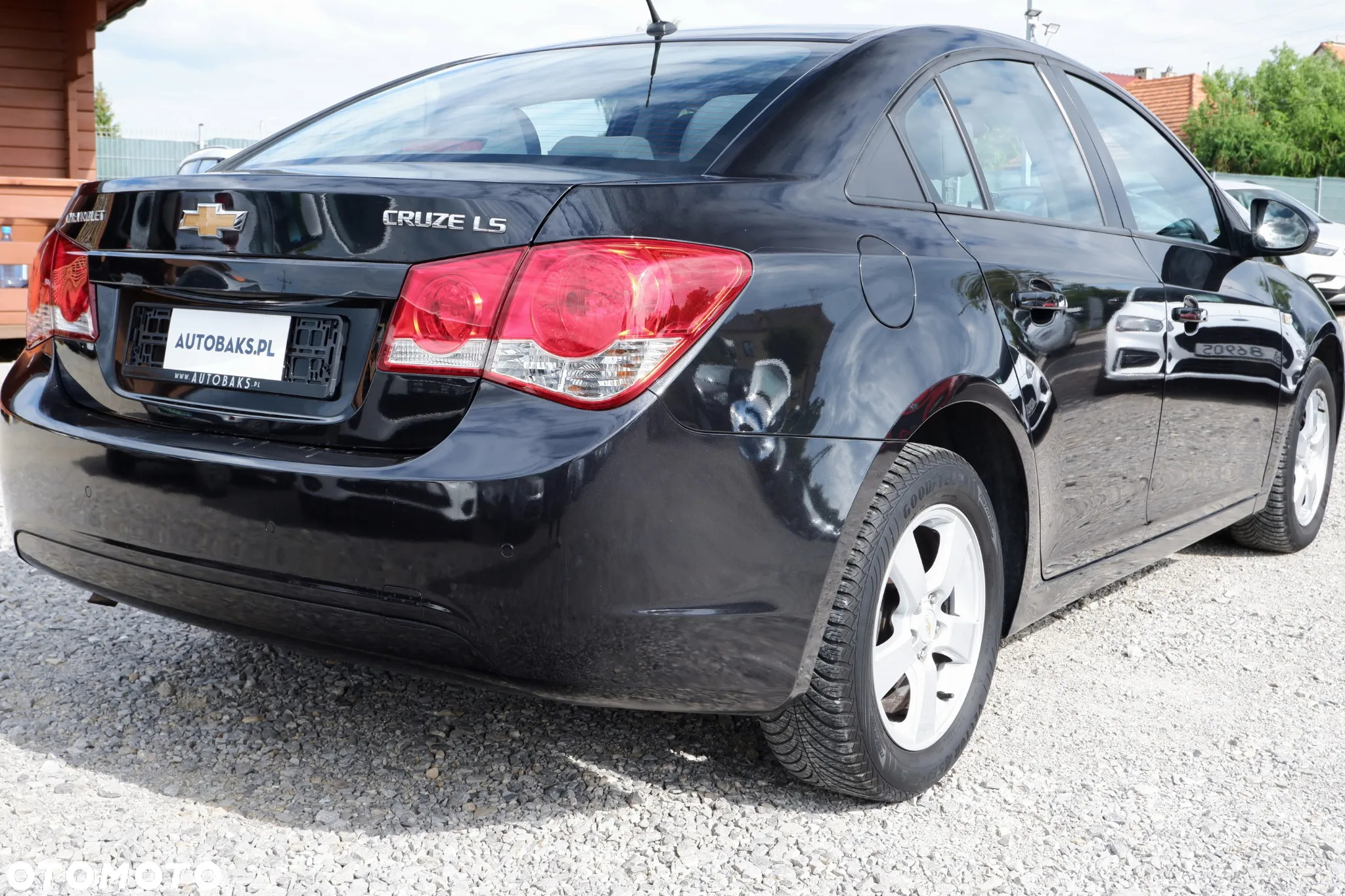 Chevrolet Cruze 1.6 LS - 33
