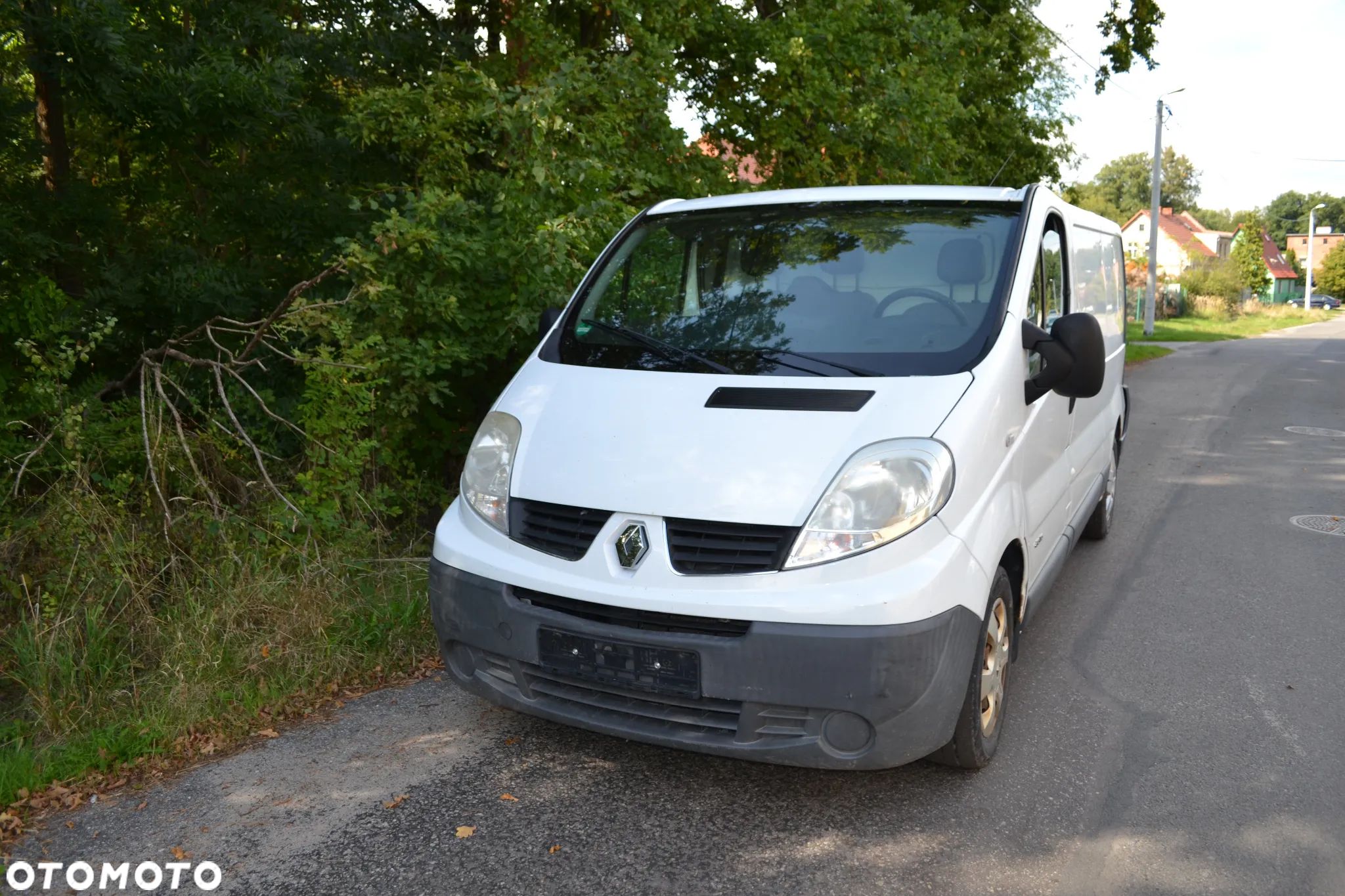 Renault TRAFIC - 1