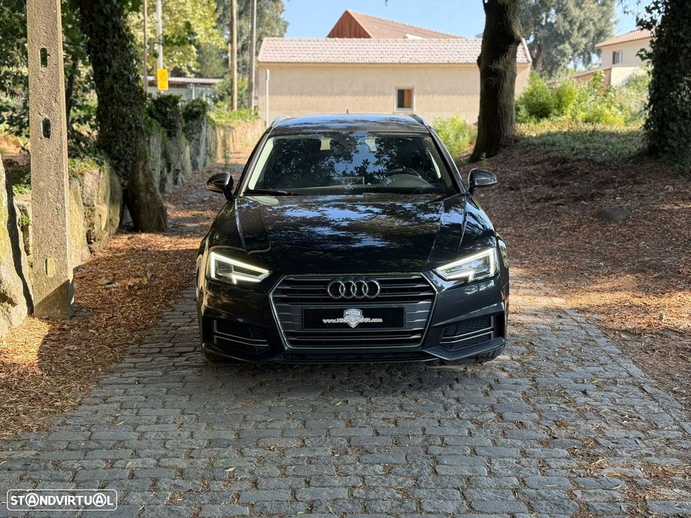 Audi A4 2.0 TDI S-line S tronic - 36