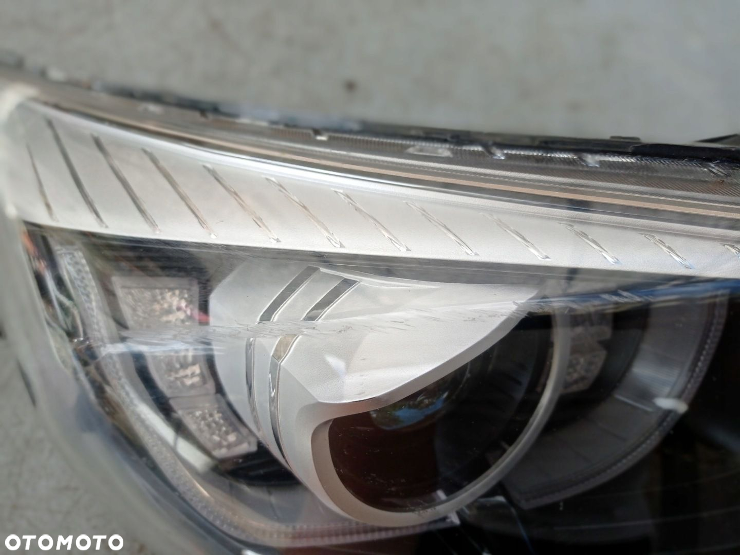 Lampa Prawa Przód Kia Picanto III LED 92102-G63 - 3