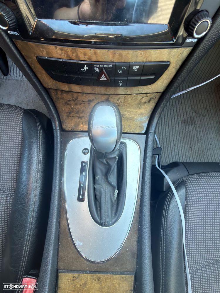 Mercedes-Benz E 220 CDI Auto Avantgarde - 7